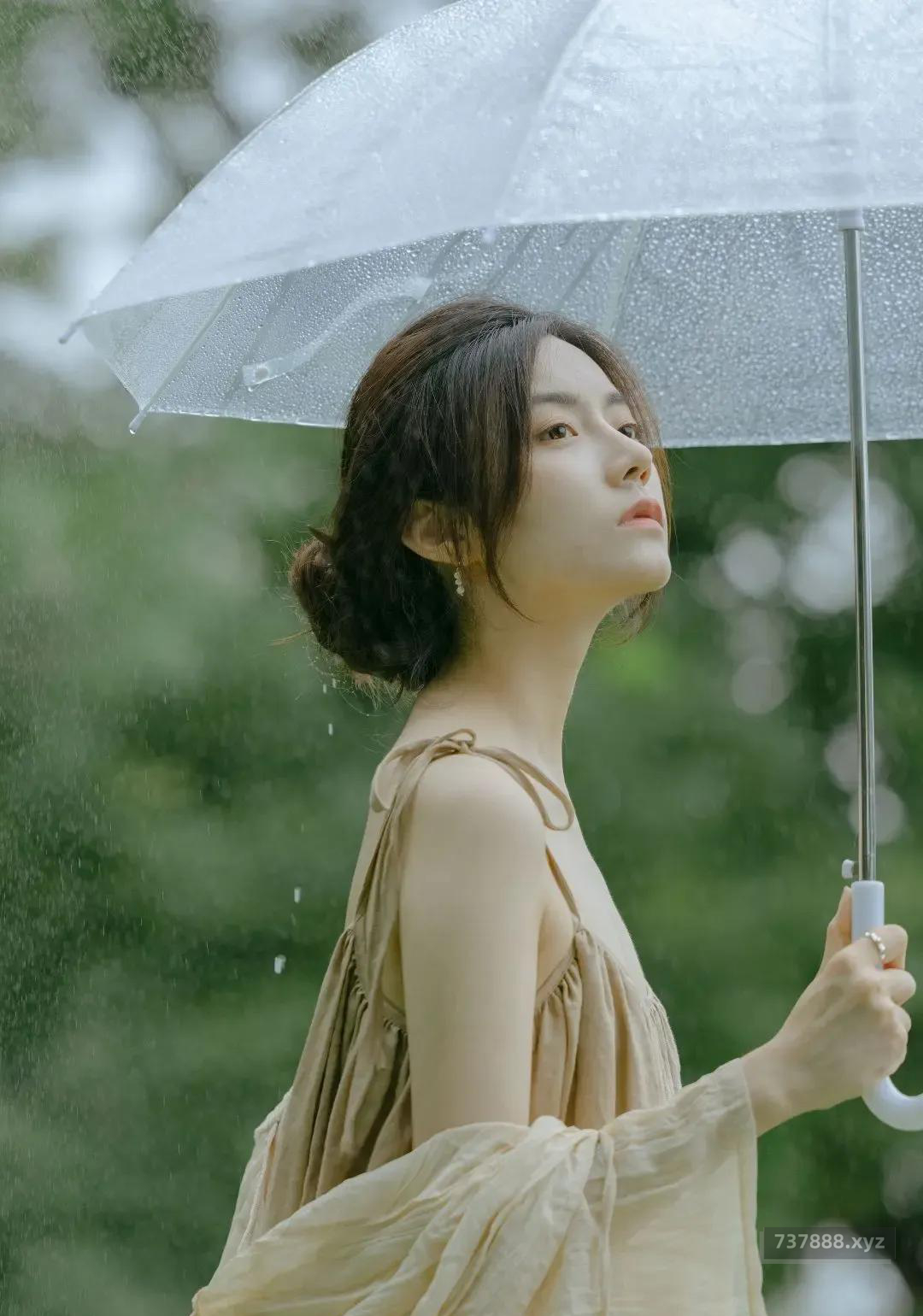 图片[2]-夏日雨中精灵 蝉雨-美美街拍